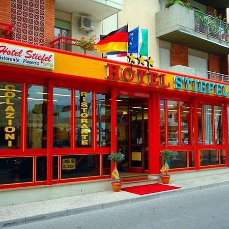 Hotel Stiefel ลินญาโน ซับเบียโดโร ภายนอก รูปภาพ