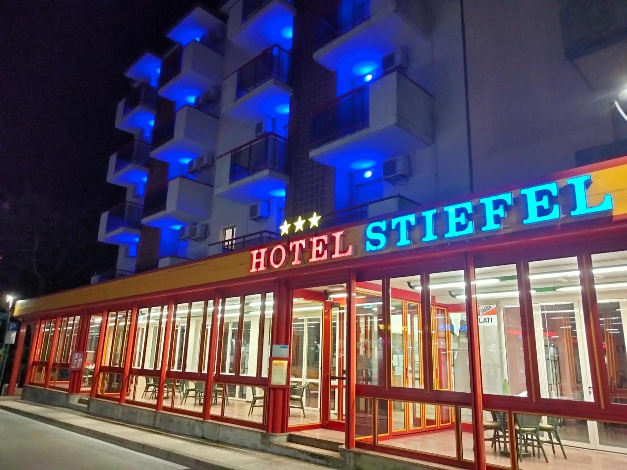 Hotel Stiefel ลินญาโน ซับเบียโดโร ภายนอก รูปภาพ